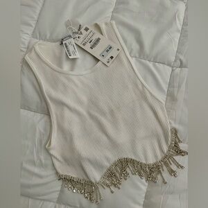 Zara white crop top never worn, with label